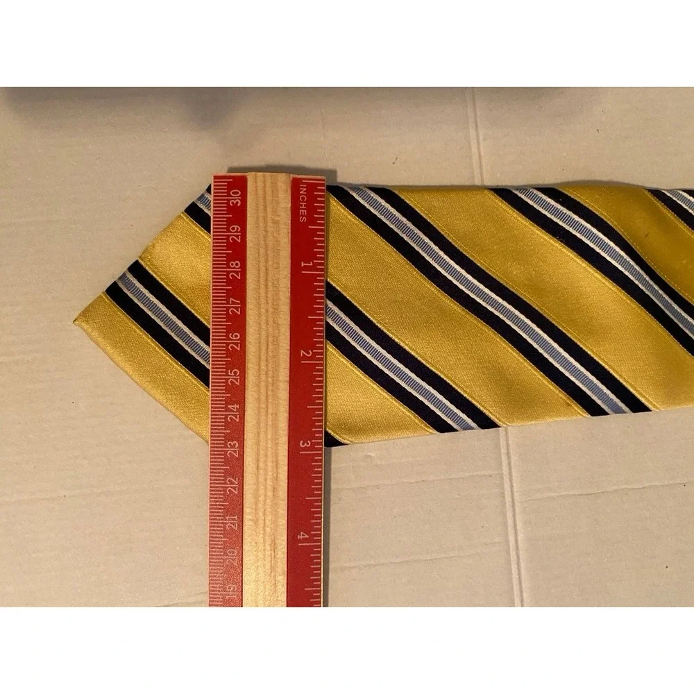 Banana Republic Mens Silk Tie Gold Navy Blue White Diagonal Striped RN54023